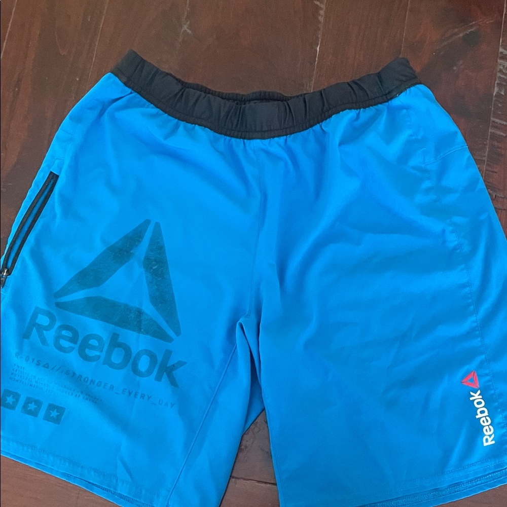 Reebok Black and Blue Sports Shorts Men’s size small workout shorts